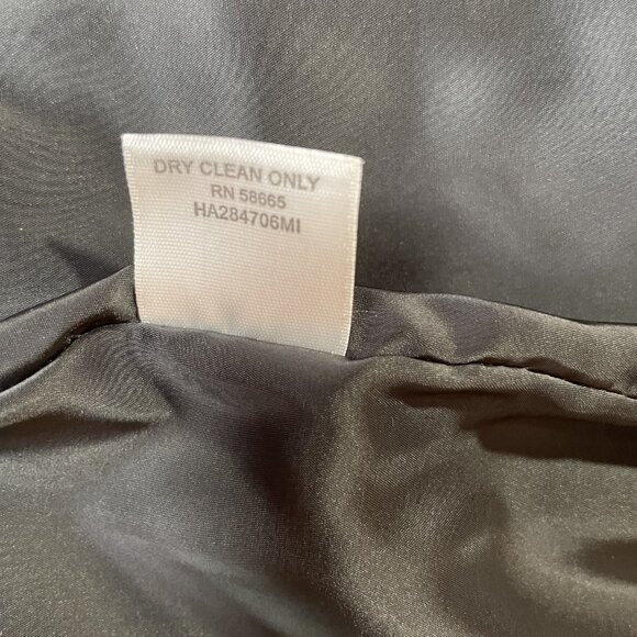 Halogen Tweed Pencil Skirt Classic Black White Knee Length Lined Size 8 - Picture 13 of 13